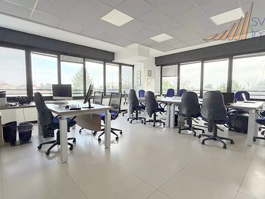 Immagine 6 di Ufficio in affitto  in Via Cadorna 69 a Vimodrone