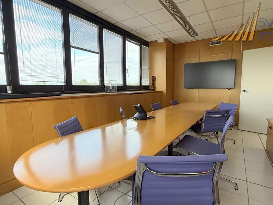 Immagine 3 di Ufficio in affitto  in VIA CADORNA 73 a Vimodrone