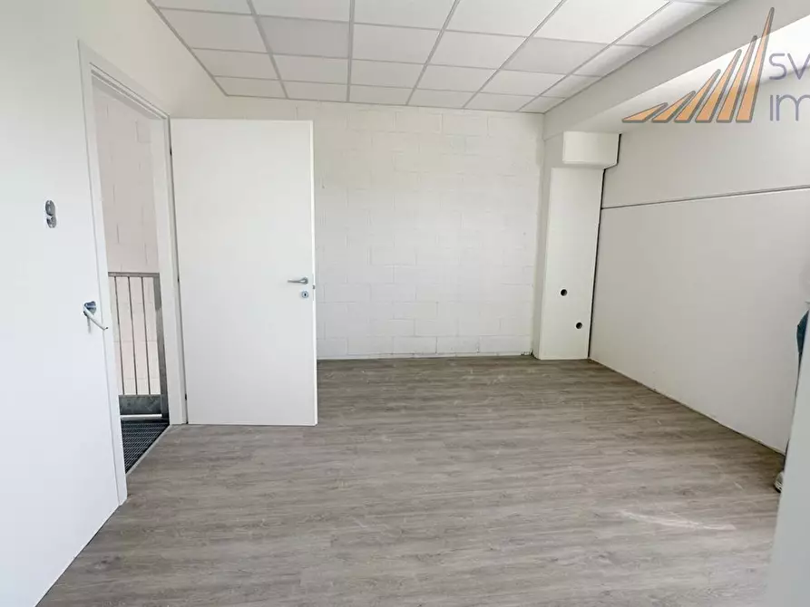 Immagine 7 di Capannone industriale in affitto  in viale delle industrie 1-F6 a Bernareggio