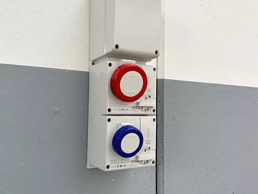 Immagine 4 di Capannone industriale in affitto  in viale delle industrie 1-F6 a Bernareggio