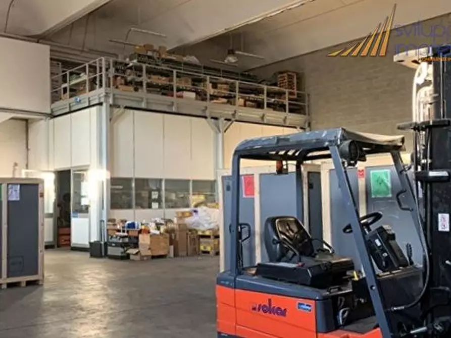 Immagine 1 di Capannone industriale in affitto  in Induno 6 a Cinisello Balsamo
