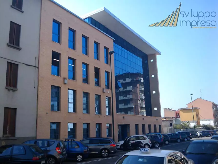 Immagine 2 di Ufficio in affitto  in via luini bernardino 209 a Sesto San Giovanni
