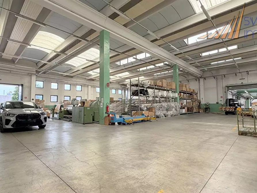 Immagine 2 di Capannone industriale in affitto  in Via italia 20 a Monza