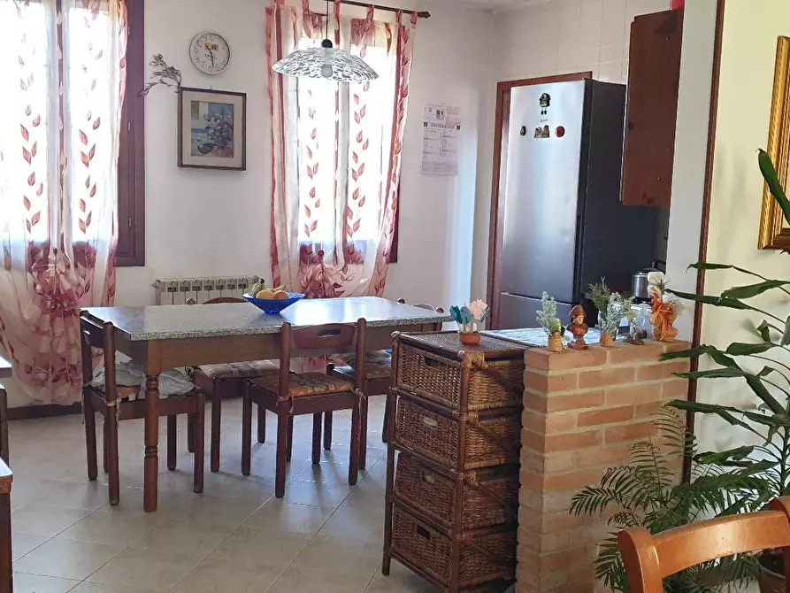 Immagine 1 di Casa indipendente in vendita  a Chioggia