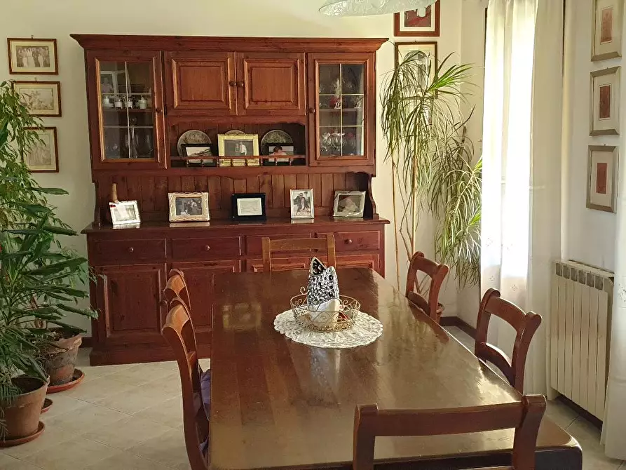 Immagine 2 di Casa indipendente in vendita  a Chioggia