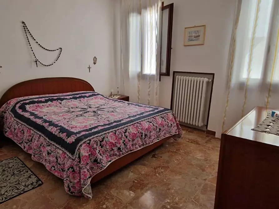 Immagine 5 di Casa indipendente in vendita  a Chioggia