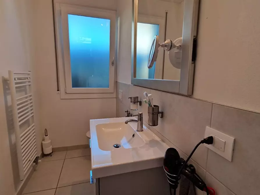 Immagine 1 di Casa indipendente in vendita  in VIA VALLONA a Chioggia