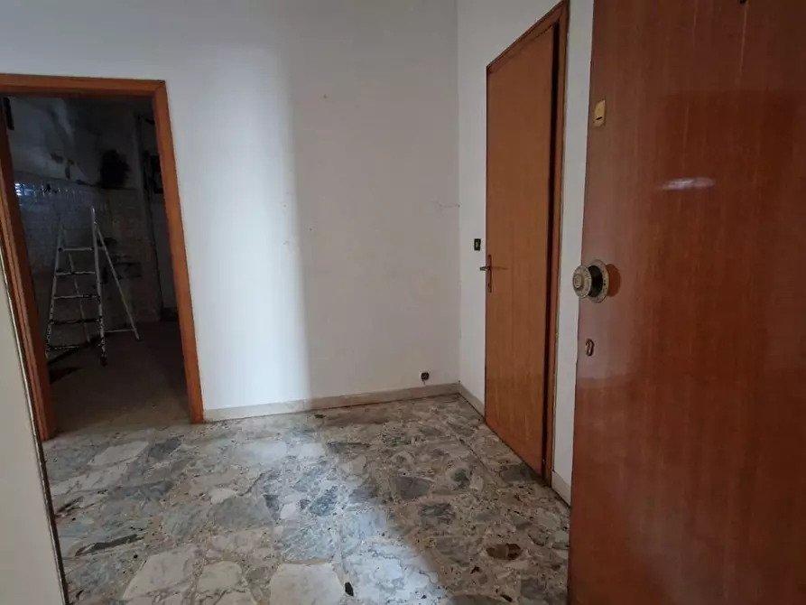 Immagine 4 di Appartamento in vendita  in via bellemo a Chioggia