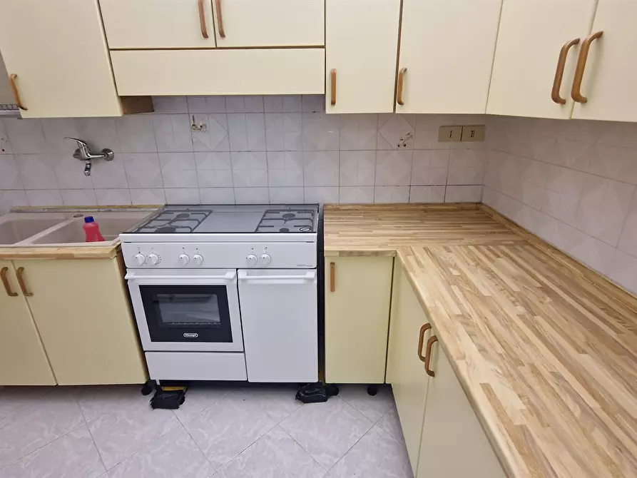 Immagine 6 di Appartamento in vendita  in VIALE TRENTO 44 a Chioggia