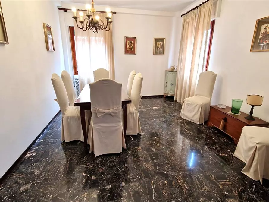 Immagine 2 di Appartamento in vendita  in CORSO DEL POPOLO a Chioggia