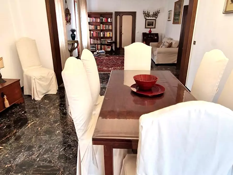 Immagine 3 di Appartamento in vendita  in CORSO DEL POPOLO a Chioggia