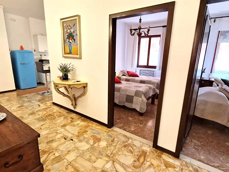 Immagine 3 di Appartamento in vendita  in CORSO DEL POPOLO a Chioggia