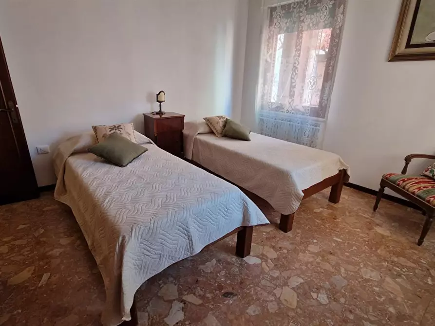 Immagine 8 di Appartamento in vendita  in CORSO DEL POPOLO a Chioggia