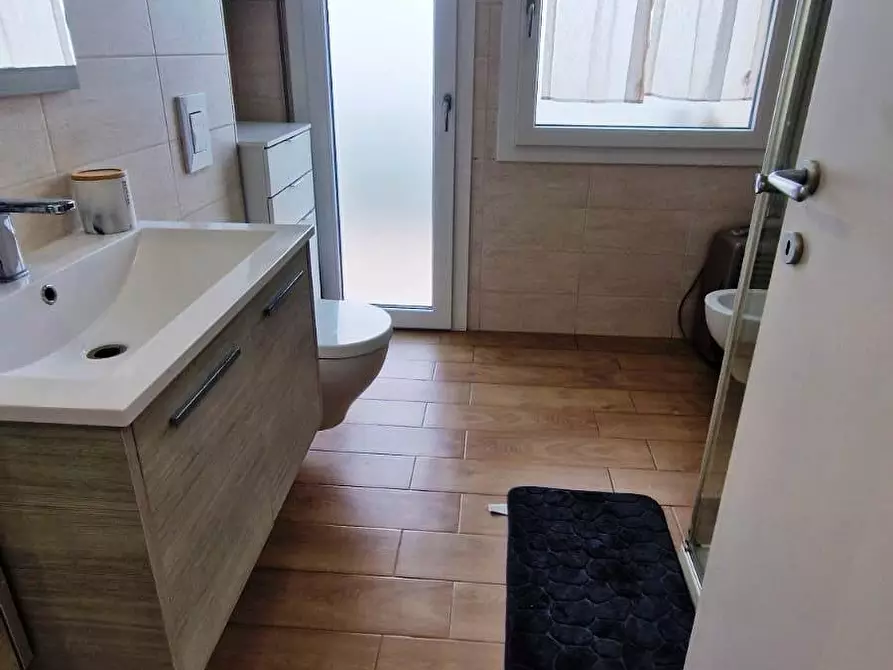 Immagine 7 di Appartamento in vendita  in VIA LAGUNA a Chioggia