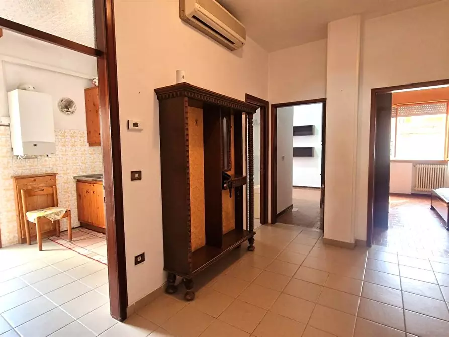 Immagine 4 di Appartamento in vendita  in via saloni a Chioggia
