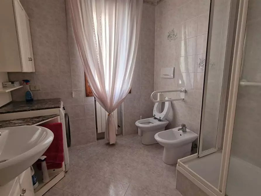Immagine 1 di Appartamento in vendita  in via saloni a Chioggia