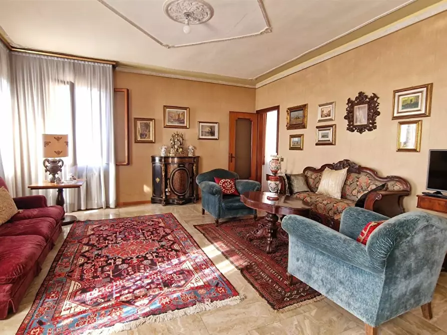 Immagine 6 di Appartamento in vendita  a Chioggia