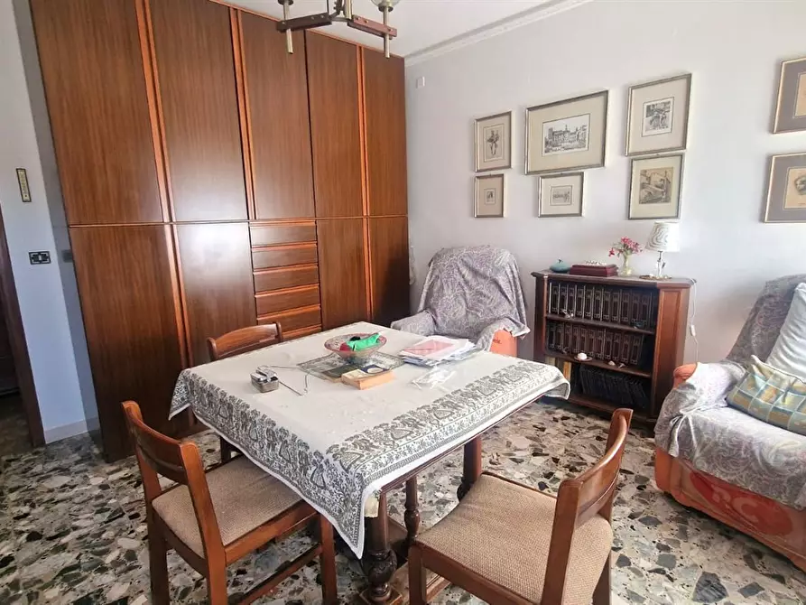 Immagine 2 di Appartamento in vendita  a Chioggia