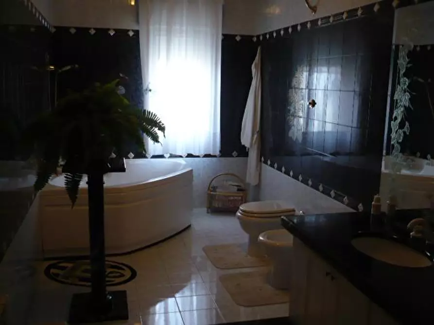 Immagine 8 di Villa in vendita  in Contrada Danigarci a Termini Imerese