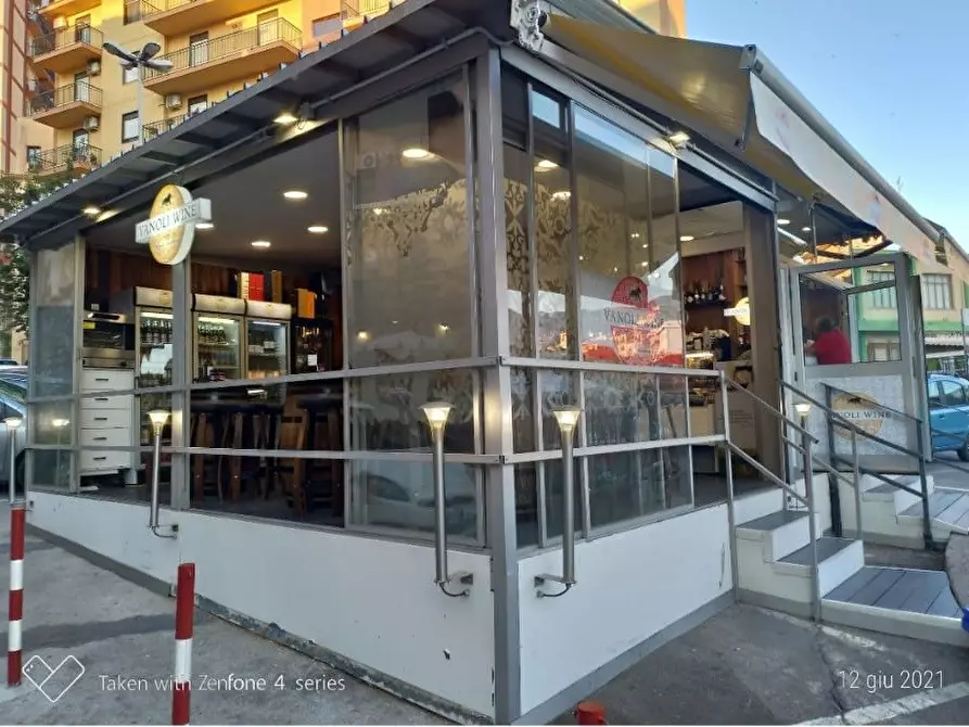 Immagine 2 di Attività commerciale in vendita  in Piazza Generale Carlo Alberto Dalla Chiesa a Termini Imerese