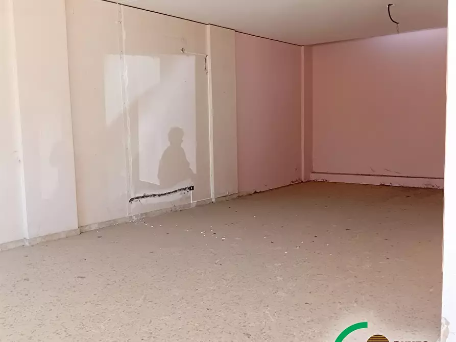 Immagine 5 di Negozio in vendita  in Via Aurelio Francesco Di bella a Palermo