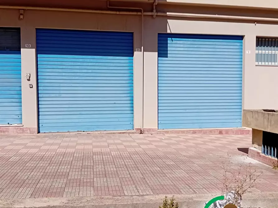 Immagine 9 di Negozio in vendita  in Via Aurelio Francesco Di bella a Palermo