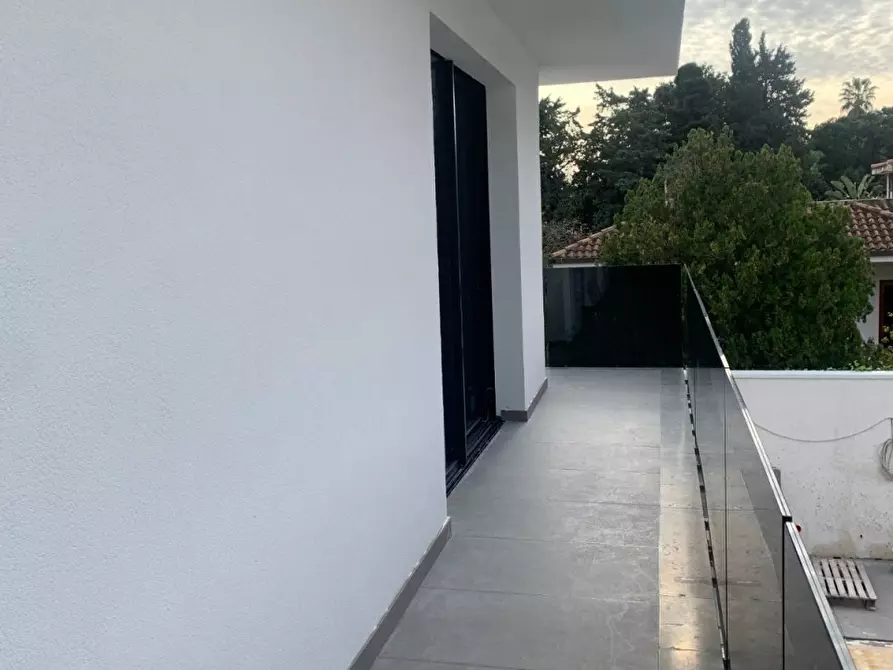 Immagine 2 di Villa in vendita  in Via Tommaso Natale a Palermo