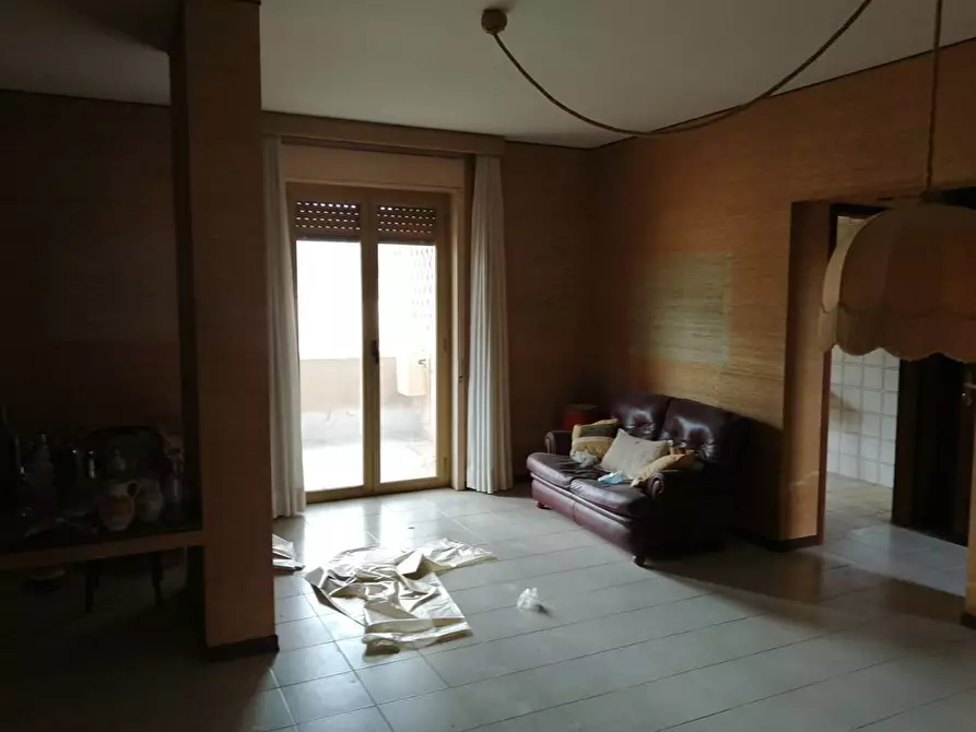 Immagine 3 di Appartamento in vendita  in Via Mazzarino 92 a Termini Imerese