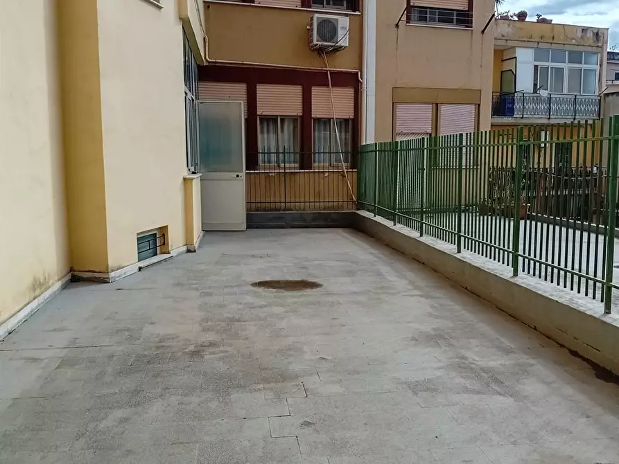 Immagine 5 di Appartamento in vendita  in Via Politi a Palermo