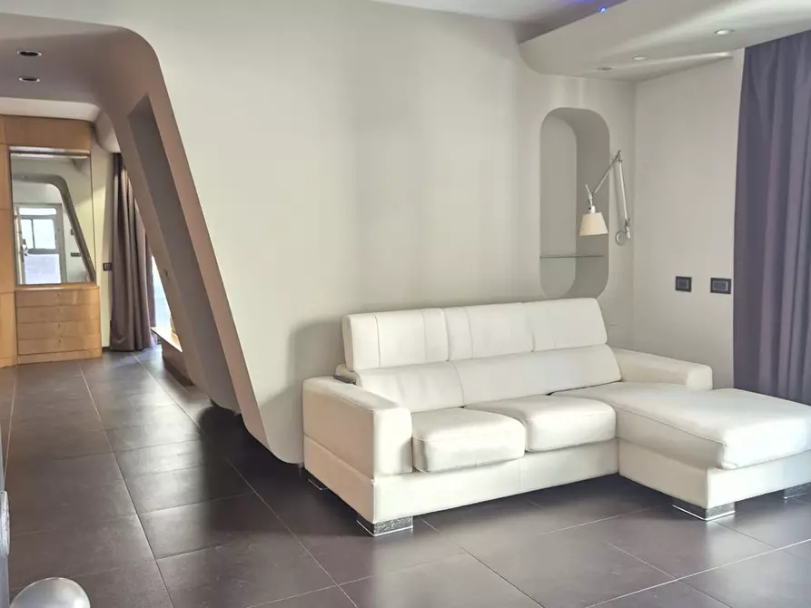 Immagine 8 di Appartamento in vendita  in Via Sampolo a Palermo