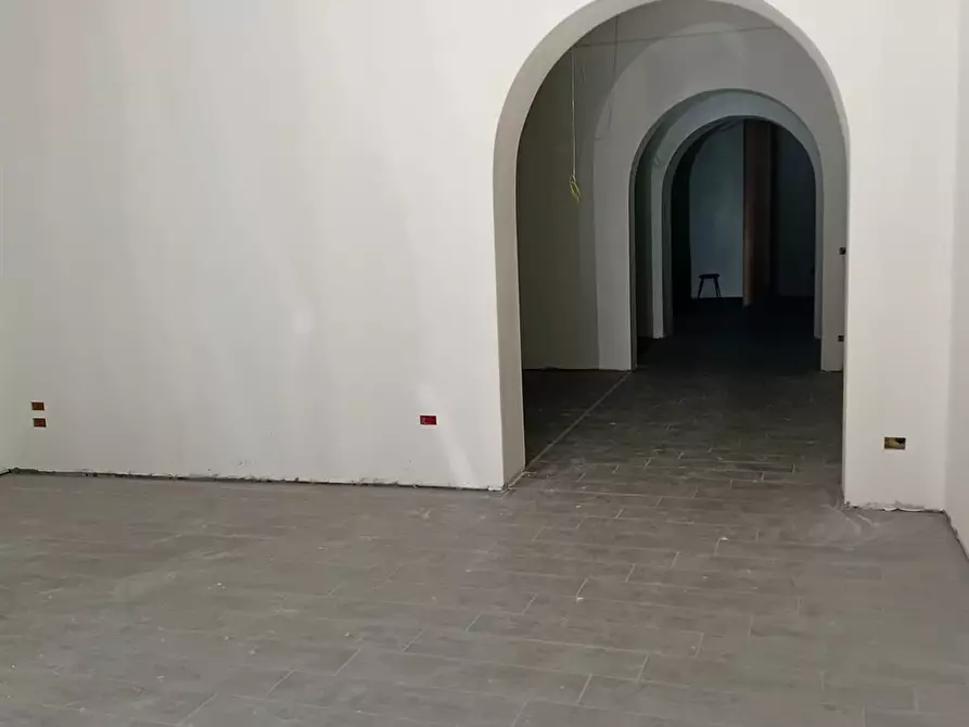 Immagine 6 di Negozio in vendita  in Largo San Lorenzo a Palermo