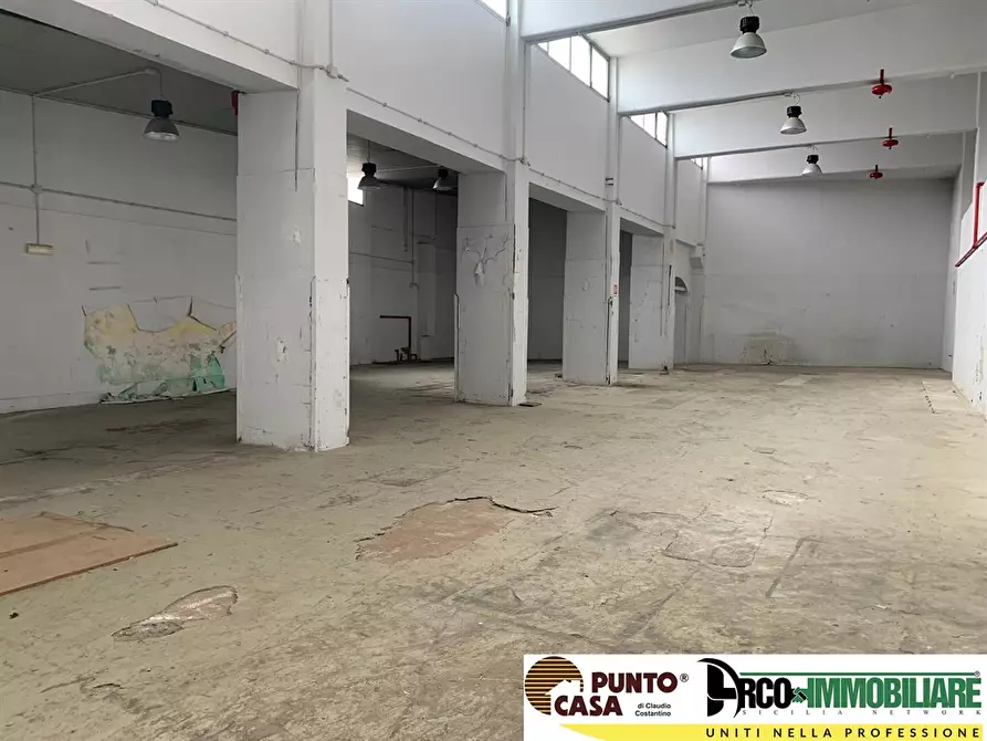 Immagine 2 di Capannone industriale in vendita  in Via Buonriposo 23 a Palermo