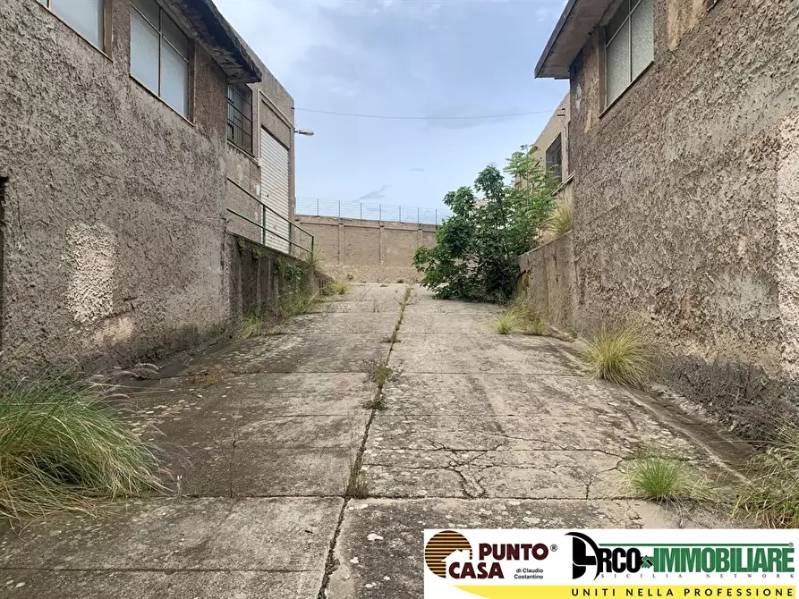 Immagine 4 di Capannone industriale in vendita  in Via Buonriposo 23 a Palermo
