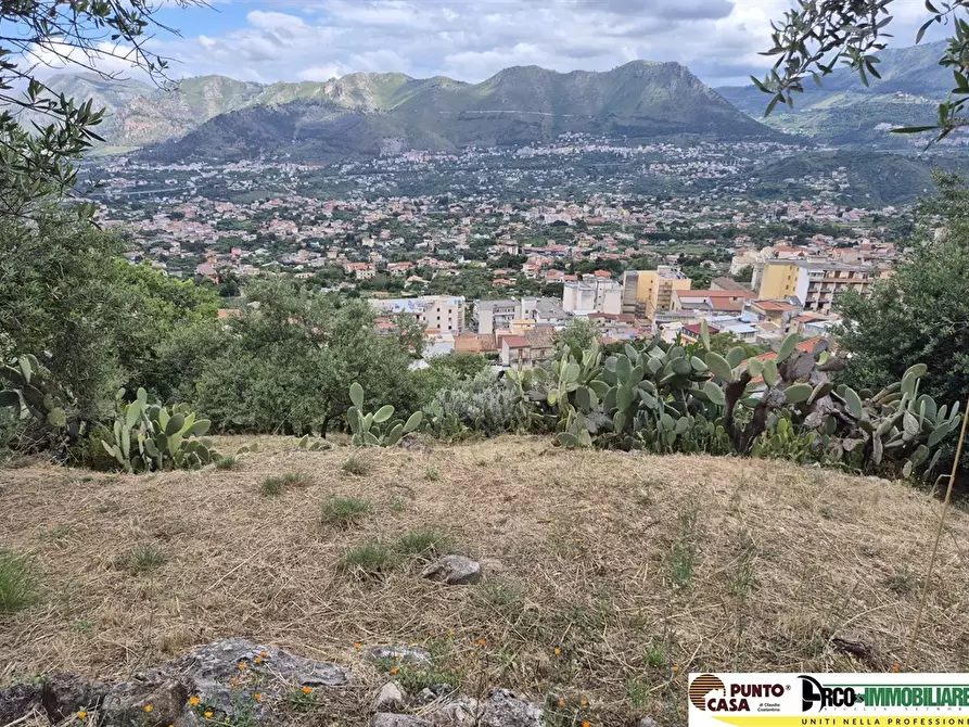 Immagine 2 di Terreno edificabile in vendita  in via regione siciliana a Monreale