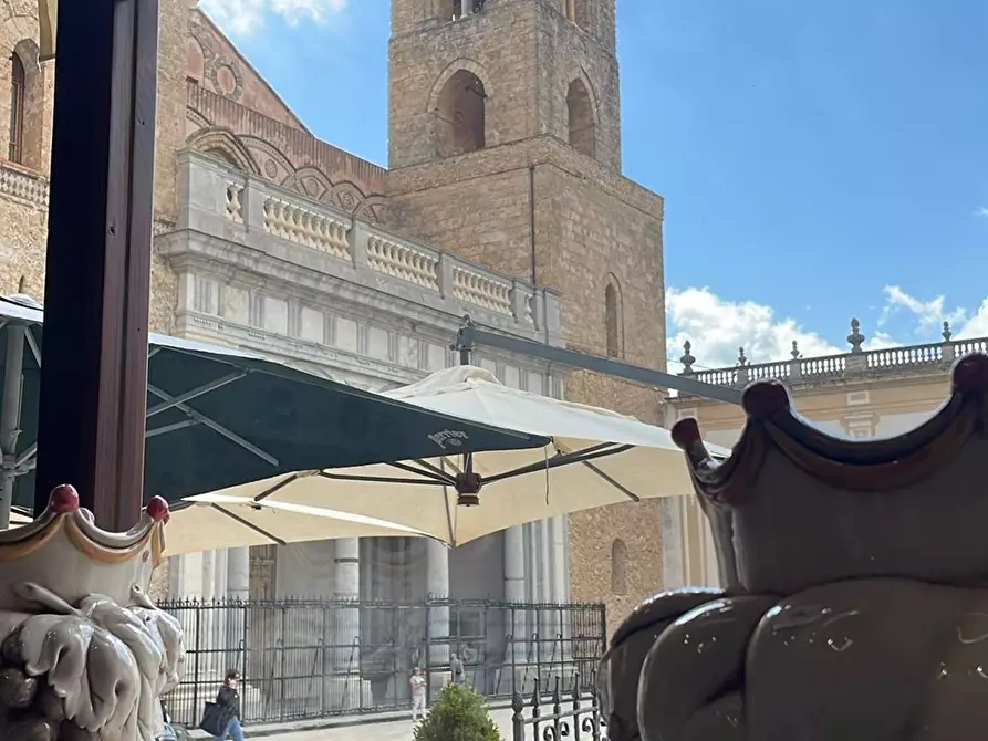 Immagine 8 di Negozio in vendita  in Piazza Guglielmo II a Monreale