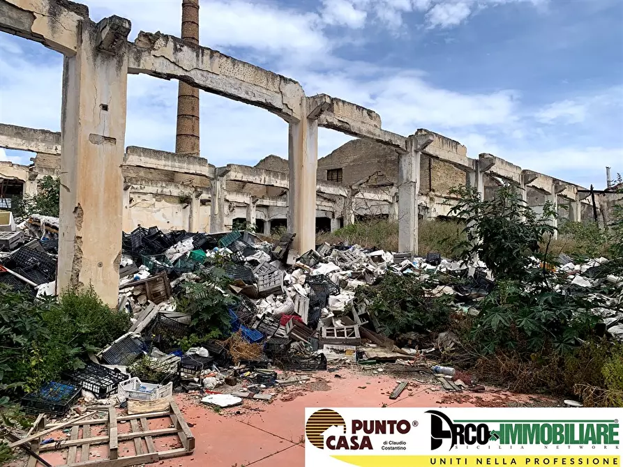 Immagine 2 di Capannone industriale in vendita  in Piazza  Scaffa a Palermo