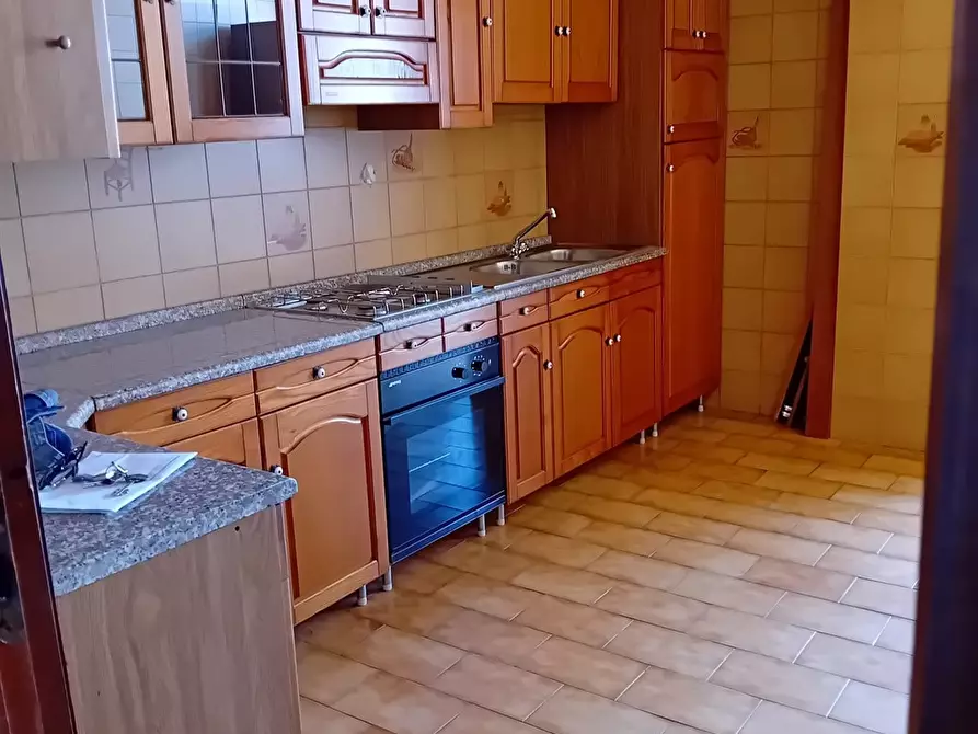 Immagine 6 di Appartamento in vendita  in Largo dei mille a Palermo