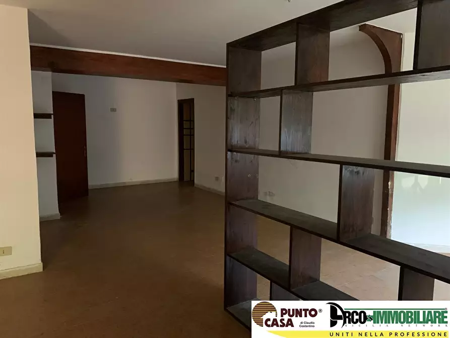 Immagine 4 di Ufficio in vendita  in Corso Calatafimi 981 a Palermo