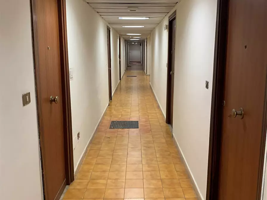 Immagine 9 di Ufficio in vendita  in Corso Calatafimi 981 a Palermo