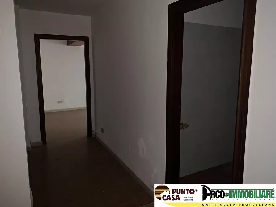 Immagine 8 di Ufficio in vendita  in Corso Calatafimi 981 a Palermo