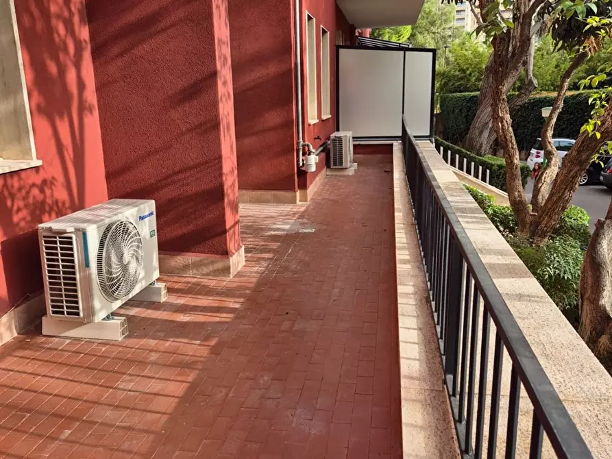 Immagine 1 di Appartamento in vendita  in Viale  Francesco Scaduto a Palermo