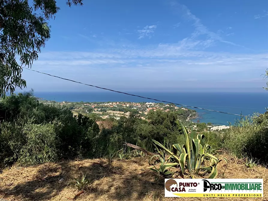 Immagine 9 di Villa in vendita  in Via Roccazzo a Cefalù