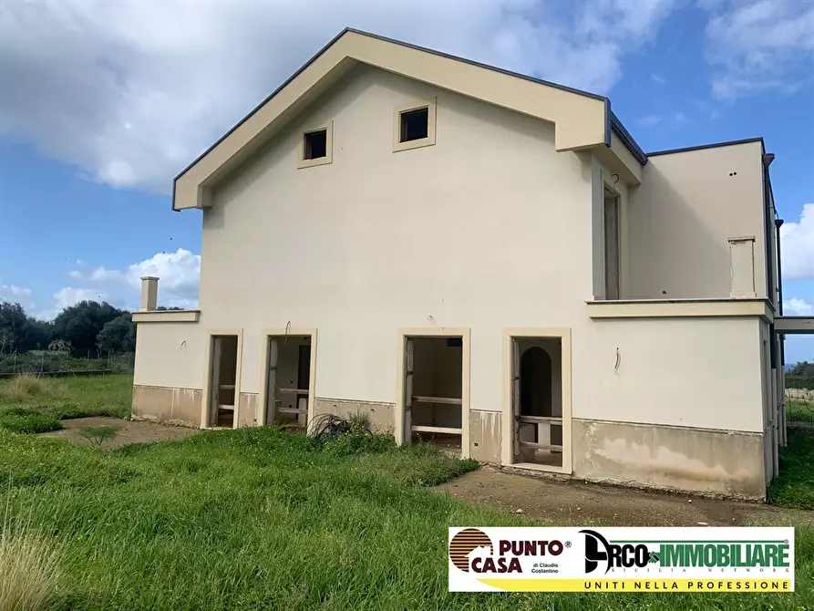 Immagine 9 di Casa bifamiliare in vendita  in Via Seneca a Terrasini