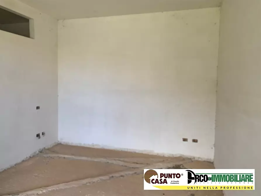 Immagine 2 di Casa bifamiliare in vendita  in Via Seneca a Terrasini