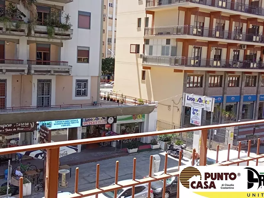 Immagine 8 di Appartamento in vendita  in Via Malaspina a Palermo