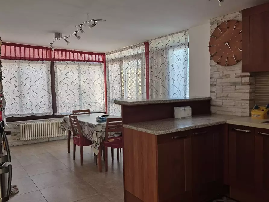 Immagine 4 di Appartamento in vendita  in via Giuseppe Leggio a Palermo