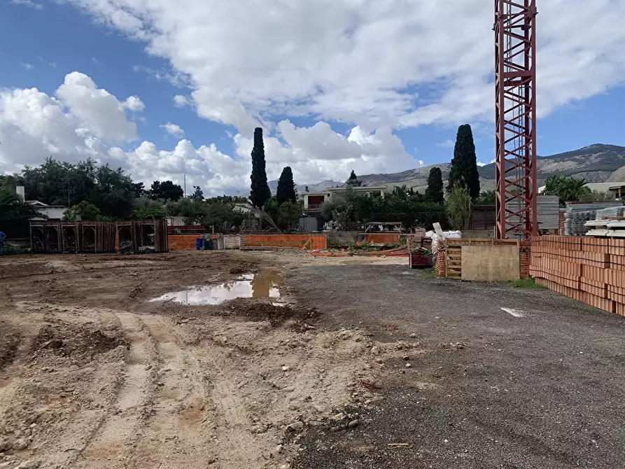 Immagine 5 di Villa in vendita  in Via delle Tre Grazie a Palermo