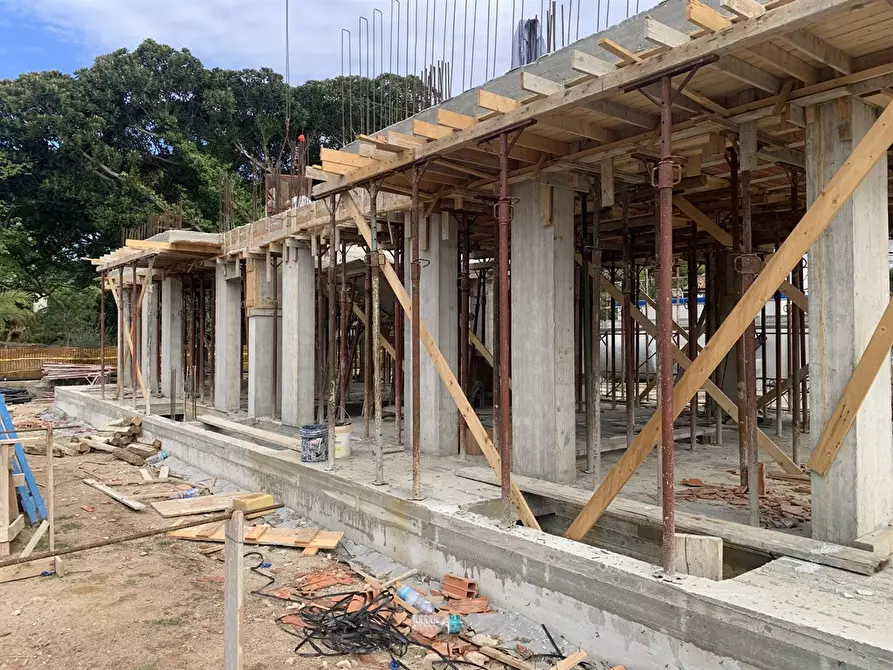 Immagine 7 di Villa in vendita  in Mondello Valdesi a Palermo