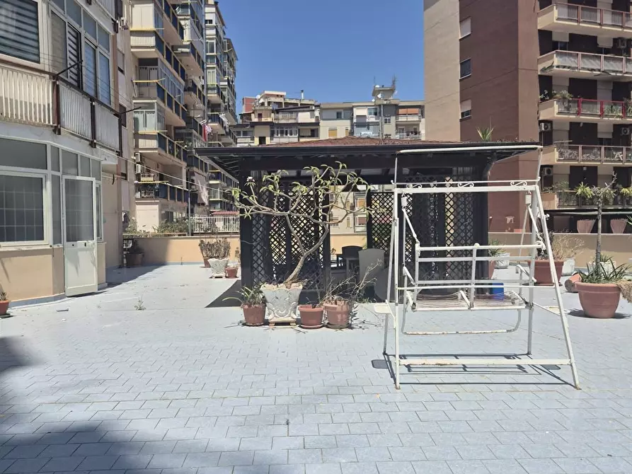 Immagine 4 di Appartamento in vendita  in Via Camillo Camillani a Palermo
