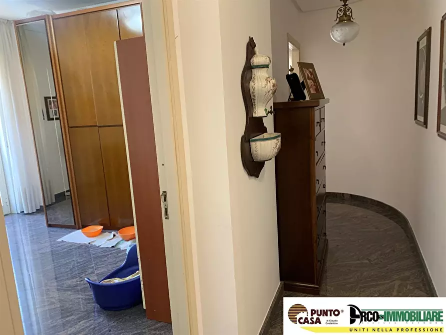 Immagine 6 di Appartamento in vendita  in Via Armando Diaz 64 a Palermo